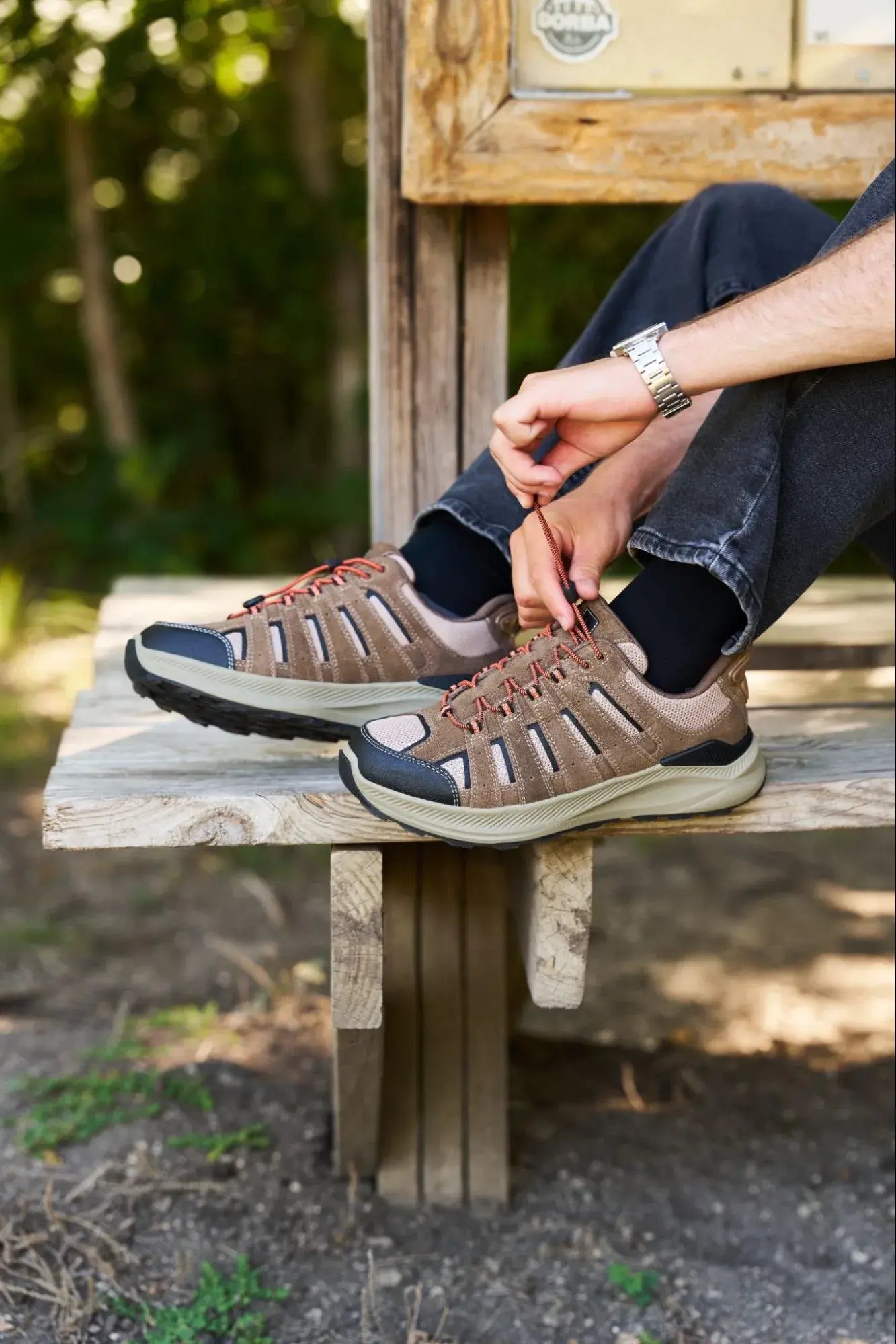 Anodyne No. 44 Mens Trail Explorer